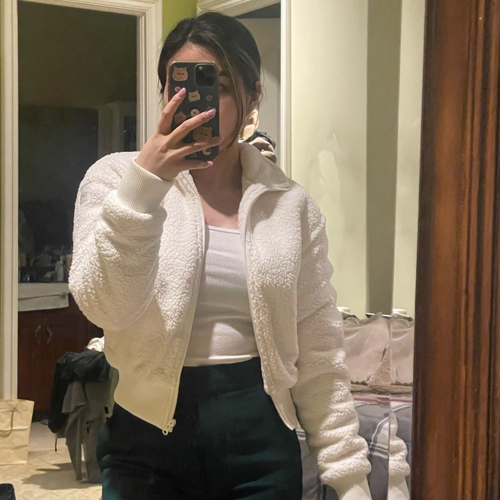 Women's Alo White Sherpa Jacket XS